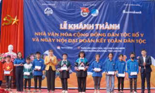 Khánh thành Nhà Văn hóa Cộng đồng dân tộc Bố Y tại Lào Cai 