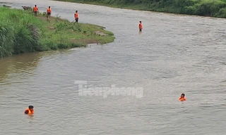 Gần 100 người tìm kiếm người đàn ông mất tích sau bữa ăn tối