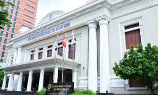 Sở Giao dịch chứng khoán TPHCM nói gì về việc doanh nghiệp bị cản trở niêm yết? 