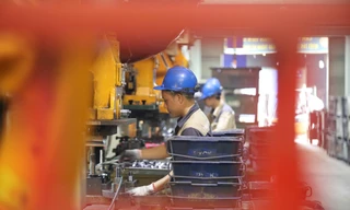 Ngành công nghiệp chế biến, chế tạo tiếp tục dẫn đầu với tổng vốn đầu tư đạt trên 12,1 tỷ USD, chiếm 64,6% tổng vốn đầu tư đăng ký (ảnh: Như Ý)