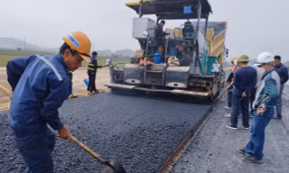 Đầu tư công chậm giải ngân, đề nghị quy trách nhiệm người đứng đầu
