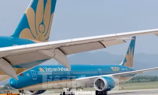 Cổ phiếu Vietnam Airlines 'cháy hàng'