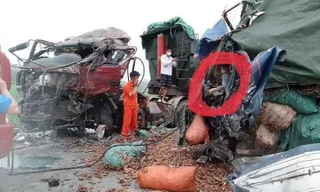 Nghệ An: Xe tải đấu đầu, 2 người tử vong