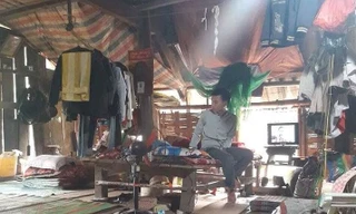 Rơi nước mắt với gia cảnh nam sinh bị trường Sỹ quan Thông tin trả về