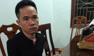 Nam thanh niên bị bắt giữ khi đang mua bán 2 cá thể hổ