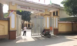 Nam sinh lớp 5 dùng dao đâm bạn ngay tại trường