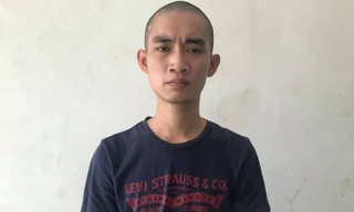 Bắt đối tượng 'nhái' tin nhắn ngân hàng chiếm đoạt tiền của người dân