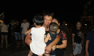 Nước mắt rơi cho ngày đoàn tụ