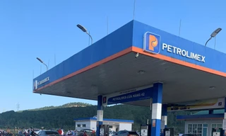 Một kế toán trưởng tử vong trong cửa hàng xăng dầu