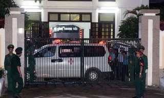  Đưa thi thể hai phi công Su-22 về nhà tang lễ Quân khu 4