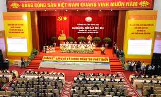 Thủ tướng Nguyễn Xuân Phúc dự khai mạc Đại hội Đảng bộ tỉnh Nghệ An