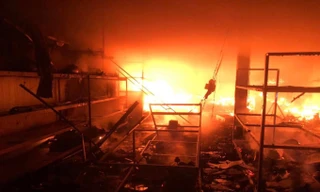 Cháy dữ dội trong đêm tại cửa hàng điện máy, thiệt hại hơn 2 tỷ đồng