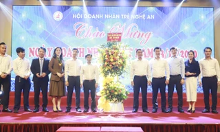 Khen thưởng các doanh nghiệp, doanh nhân tiêu biểu Nghệ An năm 2020
