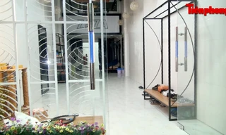 Cận cảnh ngôi nhà nơi người đàn ông ôm lựu đạn cố thủ 14 giờ