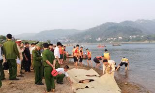 Hai nam sinh bị đuối nước thương tâm trước kỳ thi THPT