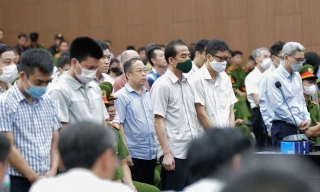 Vì sao nhiều bị cáo trong vụ ‘chuyến bay giải cứu’ nhận mức án cao hơn đề nghị của Viện kiểm sát?