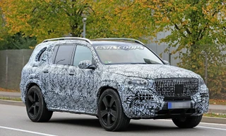 Mẫu SUV Mercedes-Maybach GLS được phác thảo.