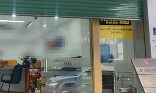 Bàng hoàng phát hiện lãnh đạo phòng giao dịch ngân hàng tử vong tại nơi làm việc