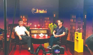 Đạo diễn Lê Hoàng, gương mặt làm nên sức hấp dẫn của chương trình Chuyện đêm muộn VTV3