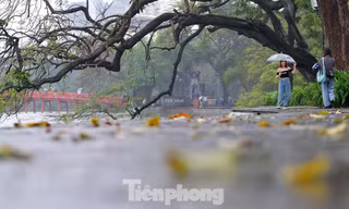 Đón không khí lạnh, Hà Nội mưa nhẹ và chuyển rét dịp cuối tuần