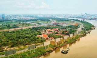 Vận động Nhà thờ, Dòng mến Thánh giá Thủ Thiêm giao đất làm đường ven sông