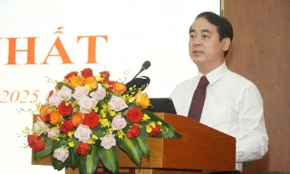 Lãnh đạo các sở ngành và UBND tỉnh Khánh Hòa bao gồm những ai?