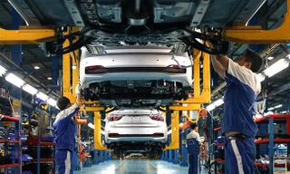 Tổng cục Thuế yêu cầu kịp thời gia hạn nộp thuế tiêu thụ đặc biệt với ô tô. 