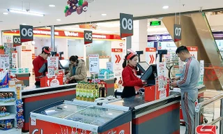 Bộ Tài chính đang nghiên cứu giảm thuế VAT năm 2024. (Ảnh minh hoạ, ST). 