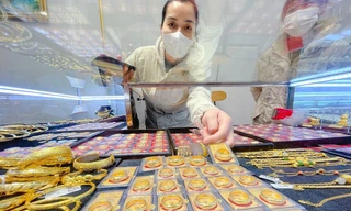 Tăng hơn nửa triệu đồng, giá vàng lên mốc 71 triệu đồng/lượng. ảnh Như Ý 