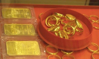 Cuối tuần, giá vàng đồng loạt tăng. (Ảnh minh hoạ, ST). 