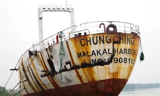 Toà trả hồ sơ vụ buôn lậu tàu nước ngoài rồi 'xẻ thịt' bán sắt vụn