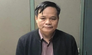 Cựu giám đốc CDC nói 'không nhận đồng nào liên quan Việt Á', nhưng thực tế cầm 5 tỷ tiền 'cảm ơn'