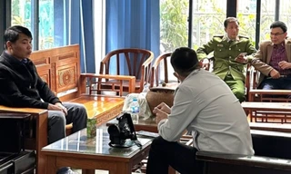 Bắt giám đốc đăng kiểm và thuộc cấp vì nhận 120 triệu đồng của chủ tàu