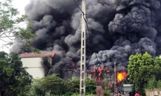 Xét xử phúc thẩm hai thợ hàn gây cháy xưởng chăn ga, khiến 3 mẹ con tử vong