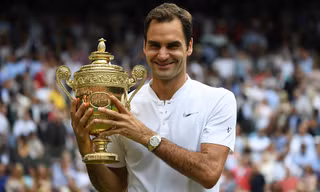 Người hâm mộ quần vợt Việt Nam đã chờ khá lâu lời hứa đưa Roger Federer sang Việt Nam của Liên đoàn quần vợt.