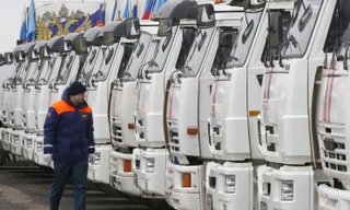 Đoàn xe viện trợ thứ 13 của Nga tới miền Đông Ukraine