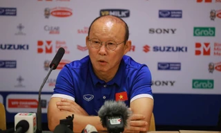 HLV Park Hang Seo ở buổi họp báo sau trận đấu. Ảnh: Như Ý