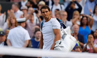 Nadal chia tay Wimbledon 2017