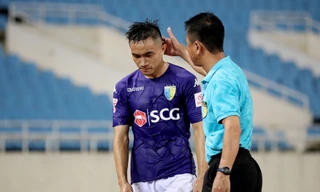 Sầm Ngọc Đức bị cấm thi đấu 8 trận.