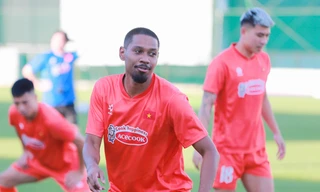 Cao Quang Vinh cho biết ở đội tuyển Việt Nam vui như ở CLB Công An Hà Nội (ảnh Anh Đoàn)