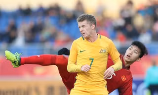 U23 Việt Nam nhận hung tin, có thể mất Văn Hậu hết giải