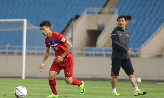 HLV Hữu Thắng muốn học trò chơi nhanh, ít chạm khi phản công.