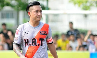 Ca sỹ Tuấn Hưng được đề cử Quả bóng Vàng phủi 