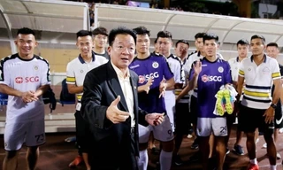 Tiếng nói của bầu Hiển luôn tạo ảnh hưởng lớn với CLB Hà Nội (ảnh H.A)