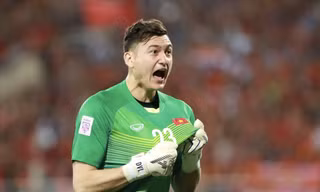 HLV Park Hang Seo có thể mất Đặng Văn Lâm ở AFF Cup 2020.