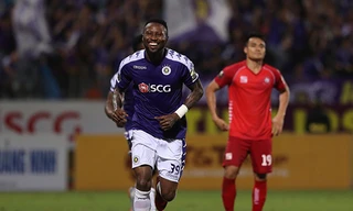 Sau khi giúp Hà Nội "bắn phá" V-League, Samson sẽ nhận sứ mệnh giải cứu Quảng Nam từ lượt về V-League 2019.