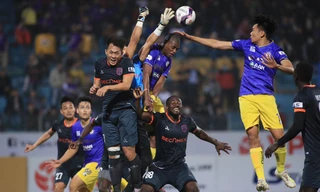 LS V-League 2021 sẽ trở lại trong tuần này sau thời gian tạm dừng vì dịch COVID-19. (ảnh Anh Tú)