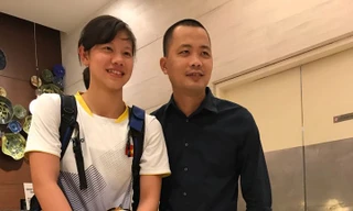 Ánh Viên tập bơi trên... cạn để săn 10 HCV SEA Games