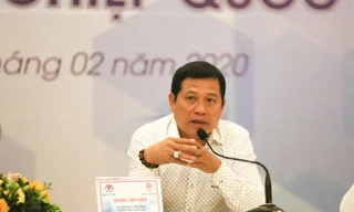 Trưởng ban Trọng tài VFF Dương Văn Hiền sẽ nhận trách nhiệm nếu cấp dưới tiếp tục sai?