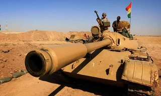 Quân chính phủ Iraq và người Kurd bắt đầu phản công IS